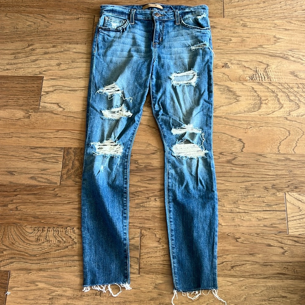 Joes Skinny Distressed Ankle